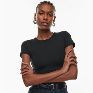 NWT Aritzia Babaton Contour Crew Shirt